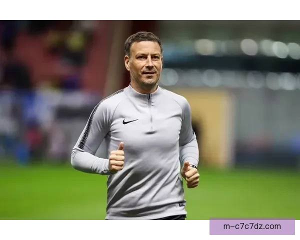 克拉滕伯格因暗示言论失当致歉