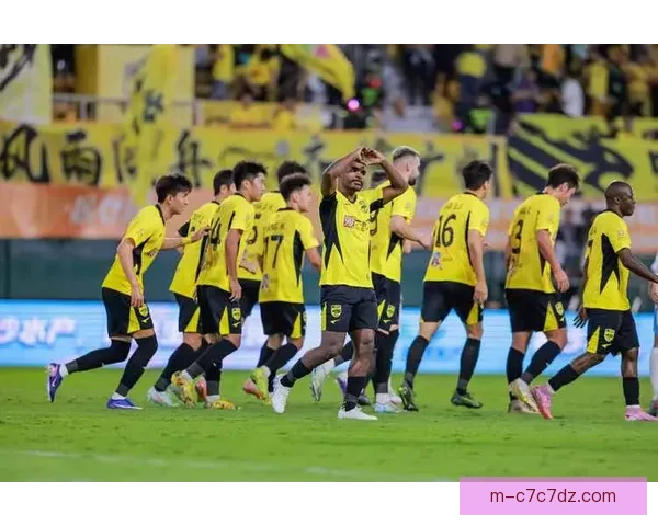 卡马拉图多列梁学铭领衔广州豹